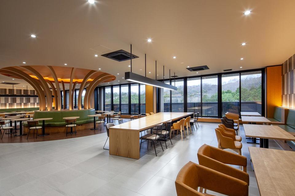 内山工業の商品画像02