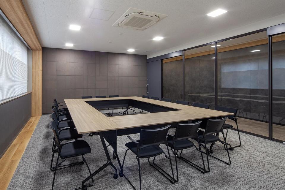 内山工業の商品画像04